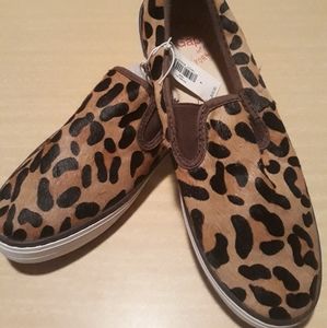Gap Leopard slip-on sneakers NWT 9m